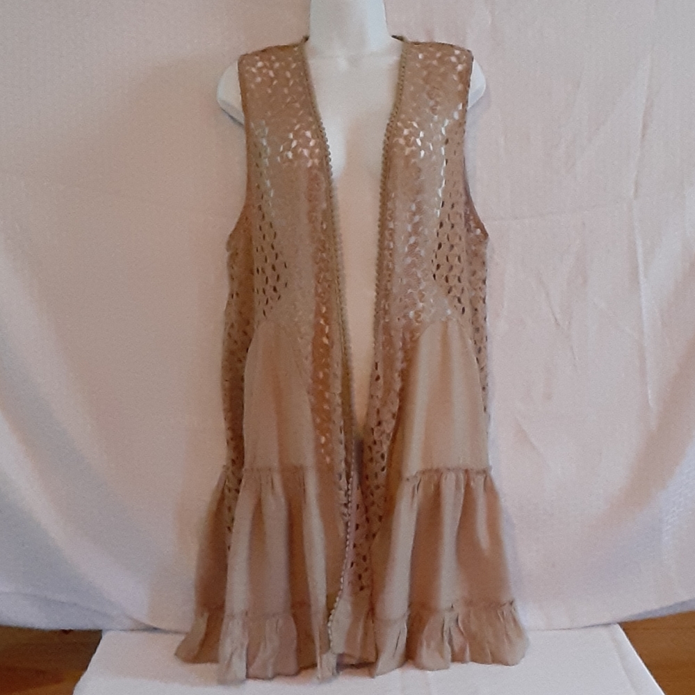 Paisley Vine Tan Lace Vest